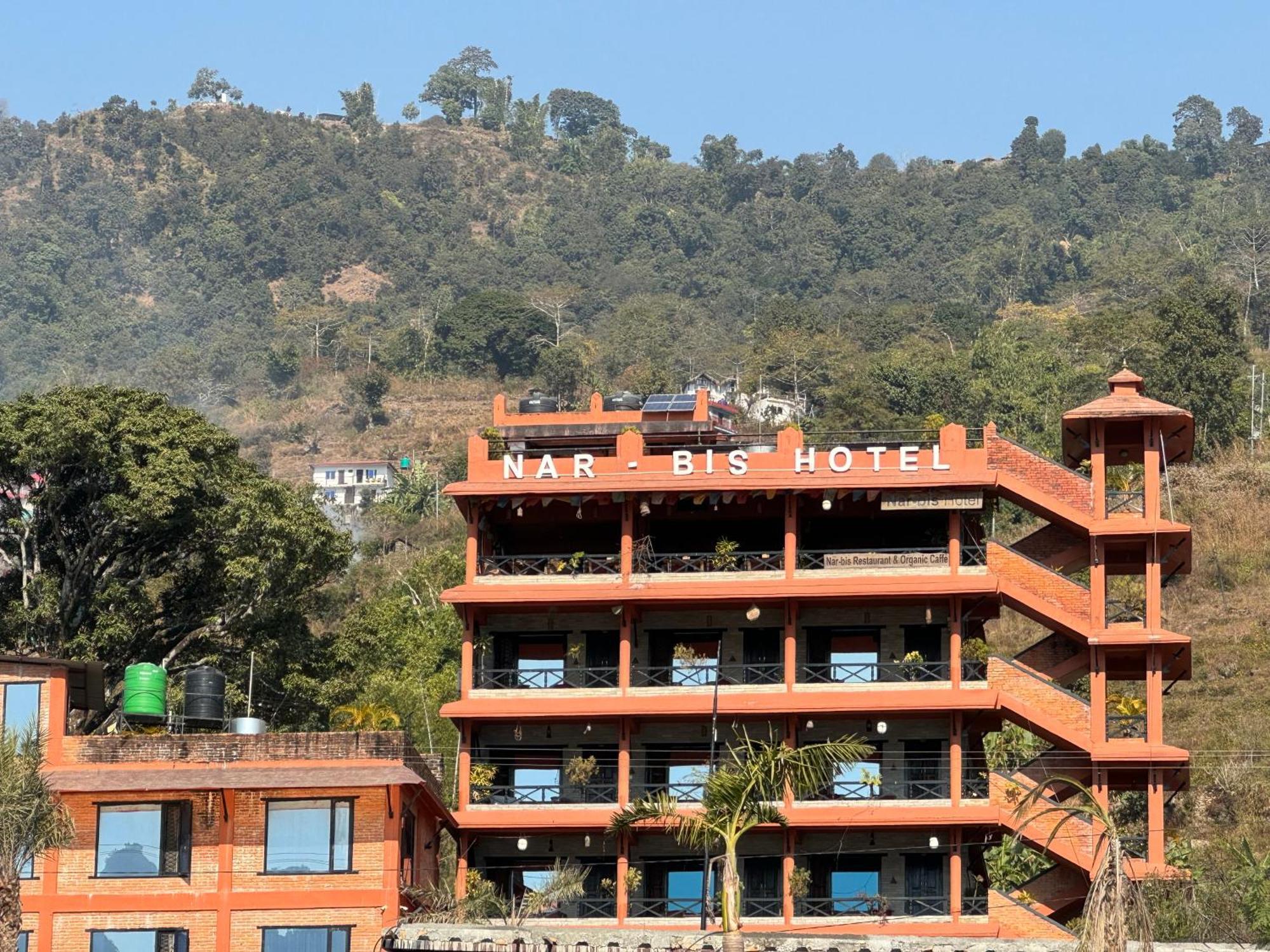 Nar-Bis Hotel Pokhara Esterno foto
